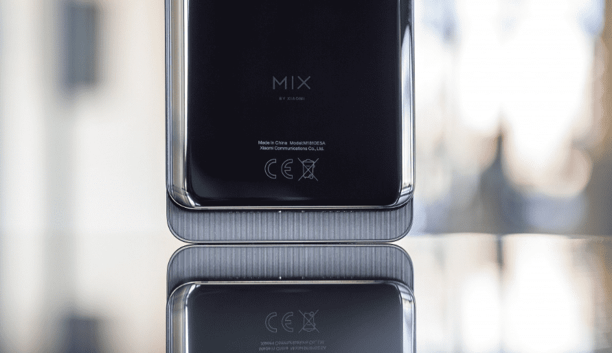 Xiaomi работает над Mi Mix 4 и Mi Note 11